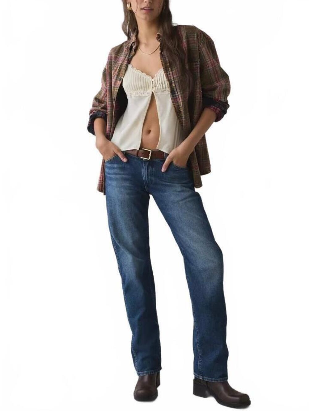 UO Wrangler Cowboy Low-Rise Straight Jeans Urban Outfitters NWT Blazer Blue 32